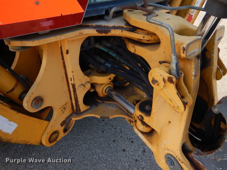 image for item DE4412 2007 John Deere 310J backhoe