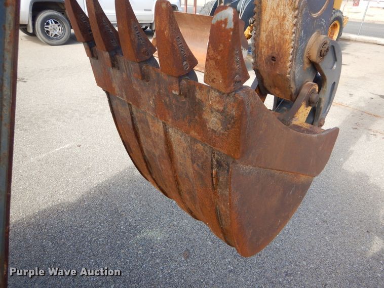 image for item DE4412 2007 John Deere 310J backhoe