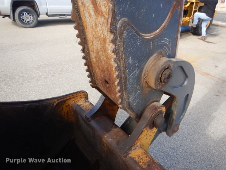 image for item DE4412 2007 John Deere 310J backhoe