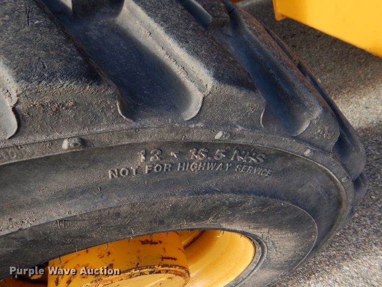 image for item DE4412 2007 John Deere 310J backhoe