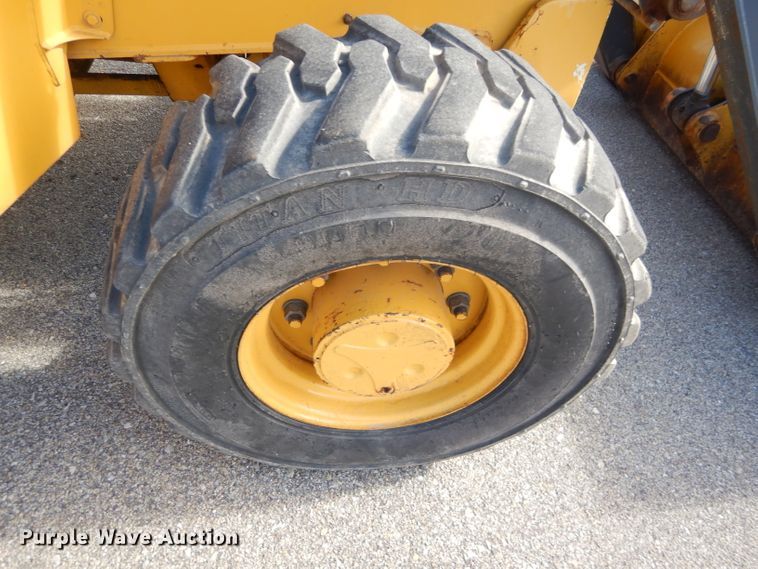 image for item DE4412 2007 John Deere 310J backhoe