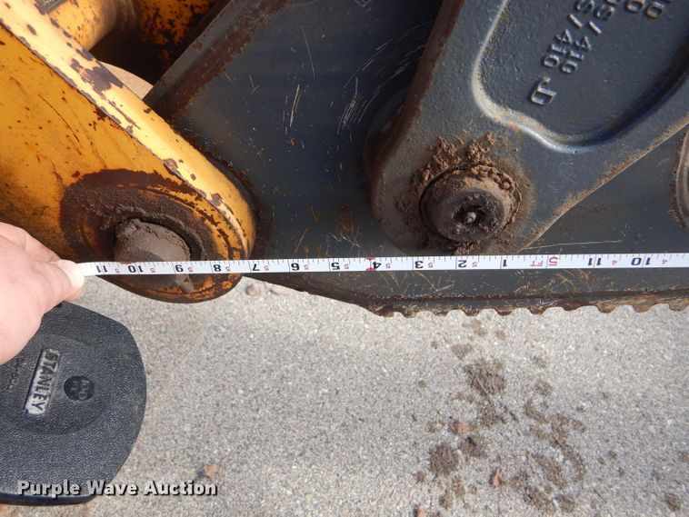 image for item DE4412 2007 John Deere 310J backhoe