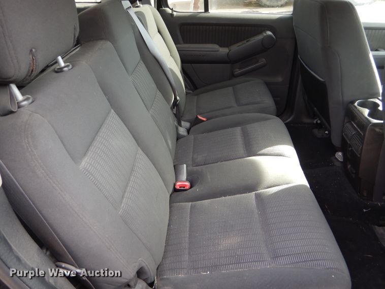 image for item DE4413 2009 Ford Explorer SUV