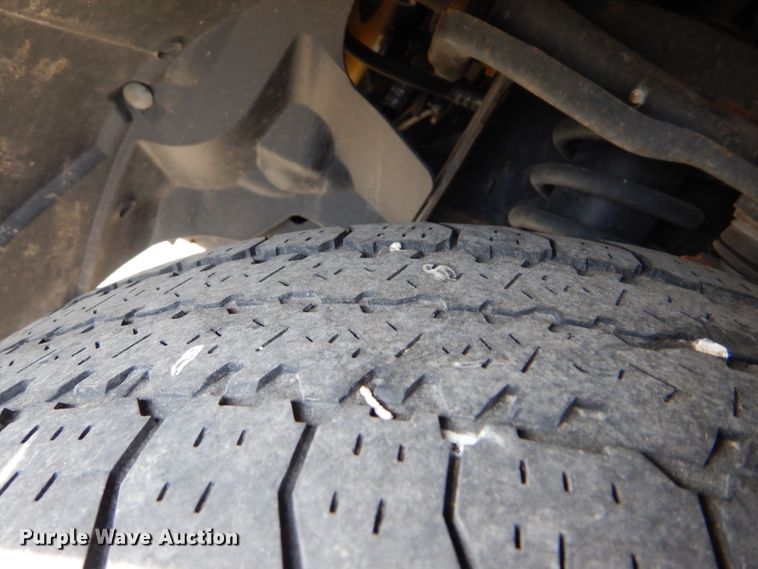 image for item DE4413 2009 Ford Explorer SUV