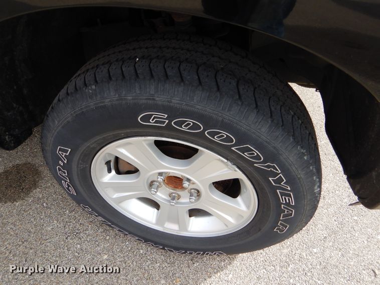 image for item DE4413 2009 Ford Explorer SUV