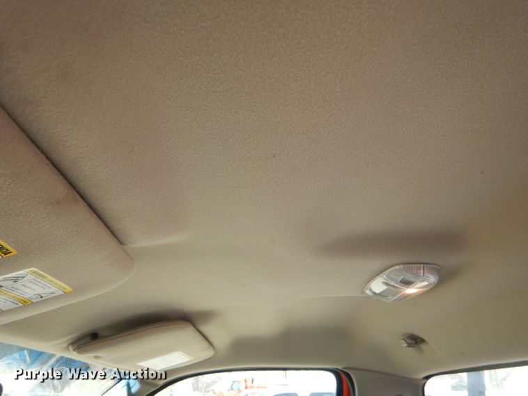 image for item DE4415 2009 Ford F250 Super Duty utility bed pickup truck