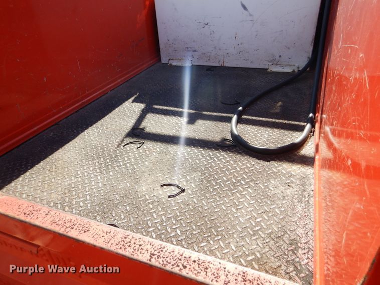 image for item DE4415 2009 Ford F250 Super Duty utility bed pickup truck