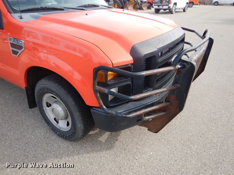 image for item DE4416 2009 Ford F250 Super Duty utility bed pickup truck