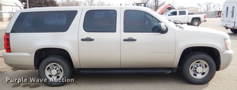 image for item DE4417 2008 Chevrolet Suburban 2500 SUV