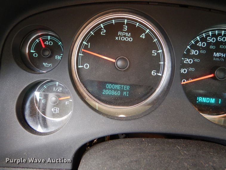 image for item DE4417 2008 Chevrolet Suburban 2500 SUV