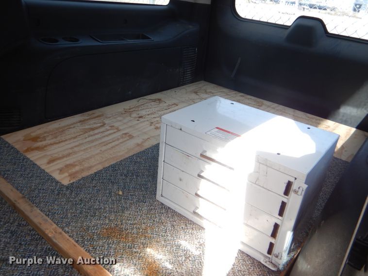 image for item DE4417 2008 Chevrolet Suburban 2500 SUV