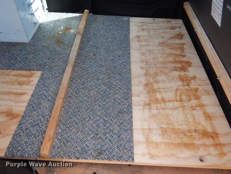 image for item DE4417 2008 Chevrolet Suburban 2500 SUV