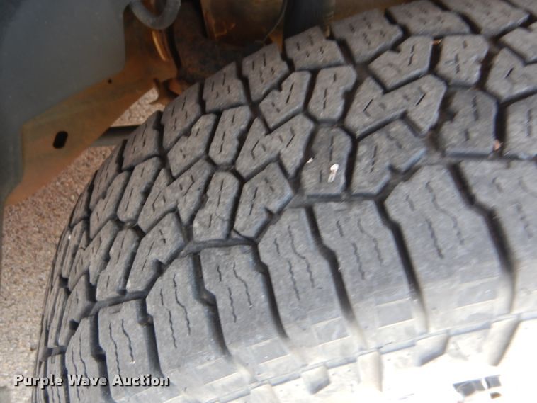 image for item DE4417 2008 Chevrolet Suburban 2500 SUV