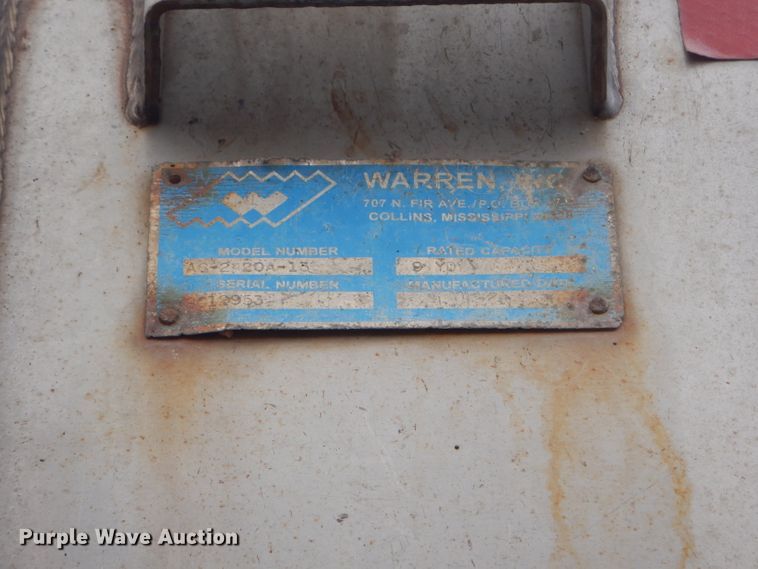 image for item DE4425 2001 Sterling LT7501 dump truck