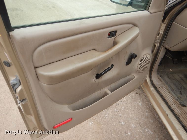 image for item DE4426 2006 Chevrolet Silverado 1500 Ext. Cab pickup truck