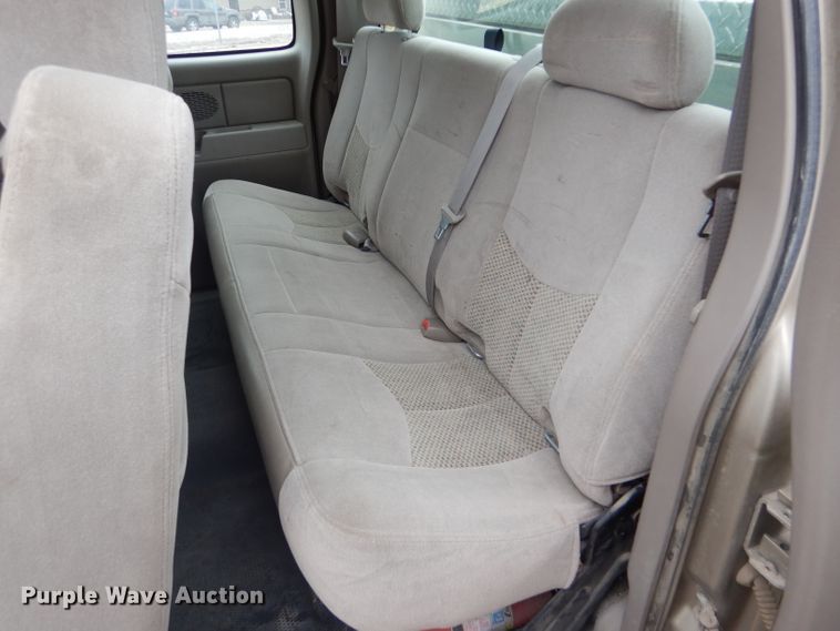 image for item DE4426 2006 Chevrolet Silverado 1500 Ext. Cab pickup truck