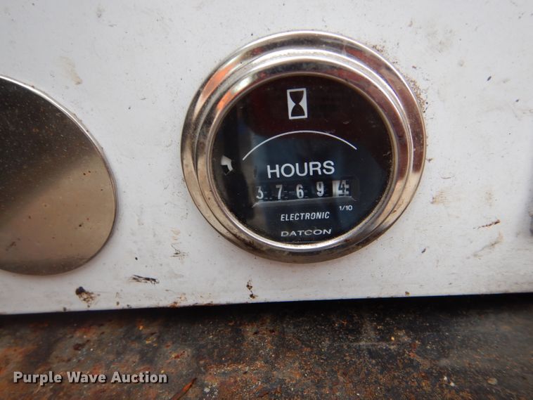 image for item DE4428 2004 Craft Co SS-125 crack sealer