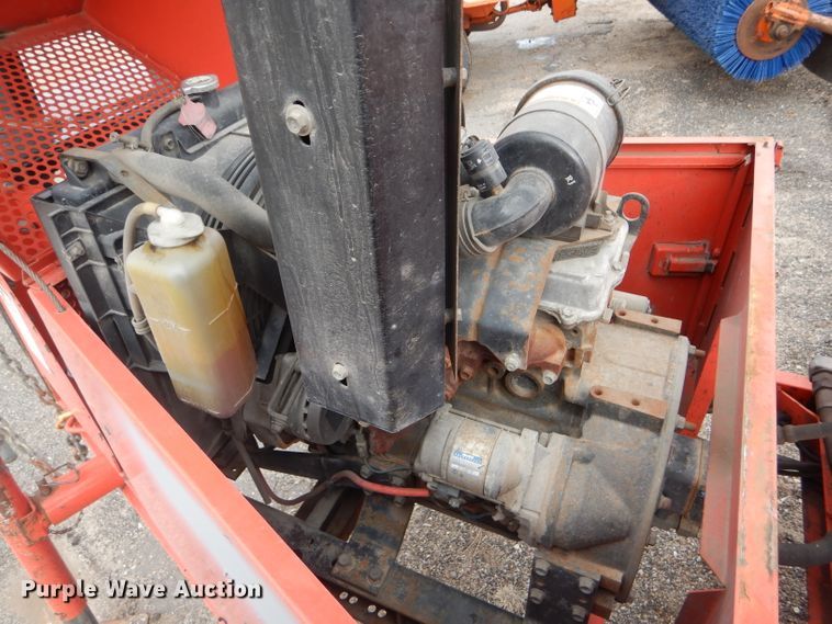 image for item DE4428 2004 Craft Co SS-125 crack sealer