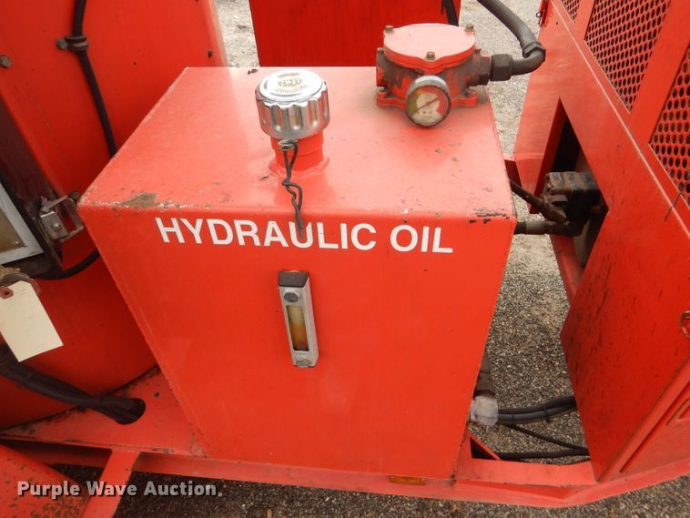 image for item DE4428 2004 Craft Co SS-125 crack sealer