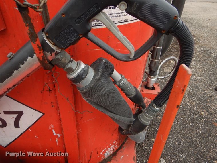 image for item DE4428 2004 Craft Co SS-125 crack sealer