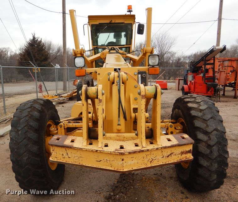 image for item DE4430 2001 John Deere 770CH motor grader