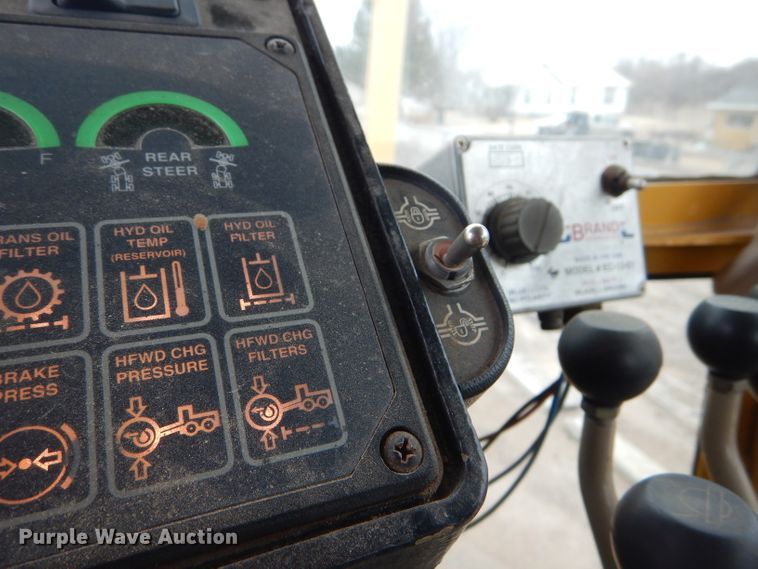 image for item DE4430 2001 John Deere 770CH motor grader