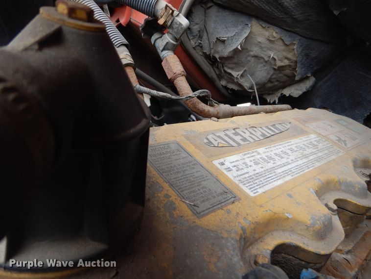 image for item DE4432 2001 Sterling LT7501 dump truck