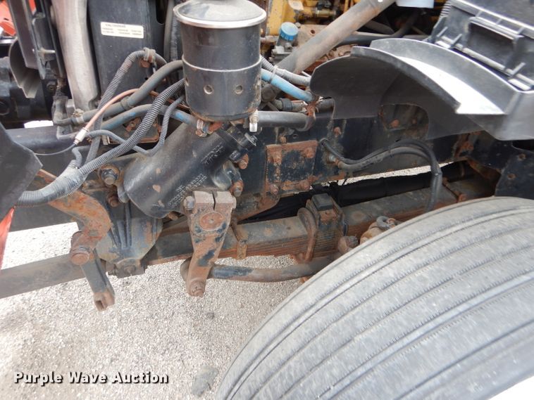 image for item DE4432 2001 Sterling LT7501 dump truck