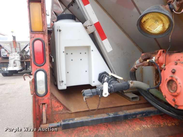 image for item DE4432 2001 Sterling LT7501 dump truck