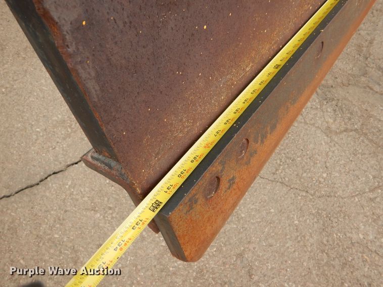 image for item DE4433 2001 Sterling LT7501 dump truck