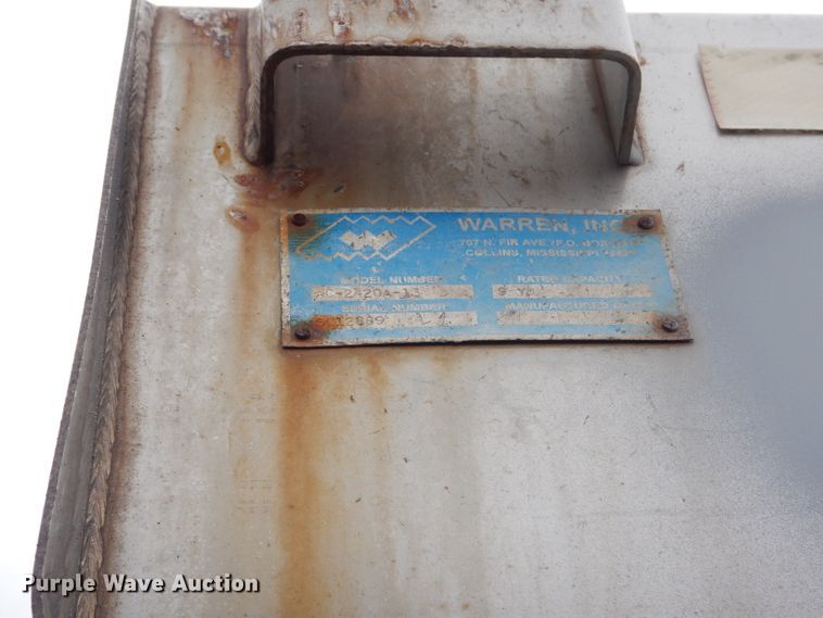 image for item DE4433 2001 Sterling LT7501 dump truck