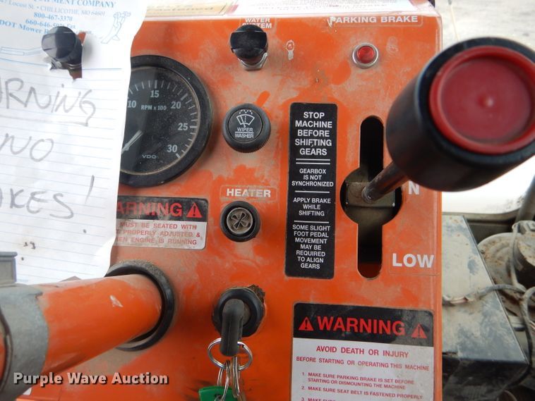 image for item DE4434 2006 Broce RJ-350 broom