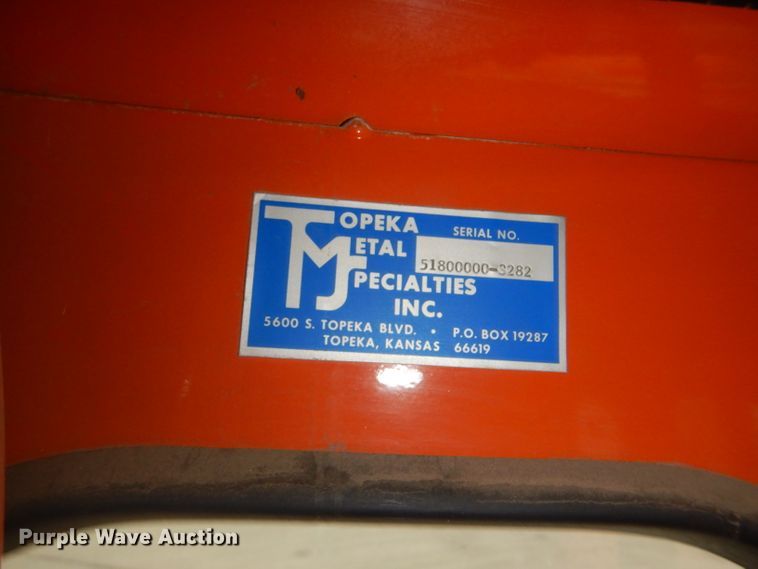 image for item DE4434 2006 Broce RJ-350 broom