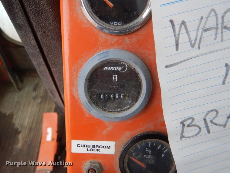 image for item DE4434 2006 Broce RJ-350 broom