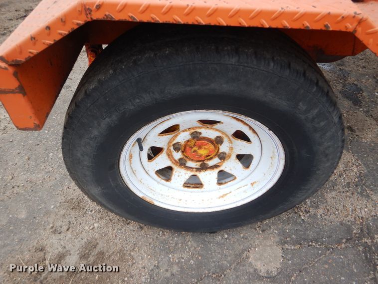 image for item DE4434 2006 Broce RJ-350 broom