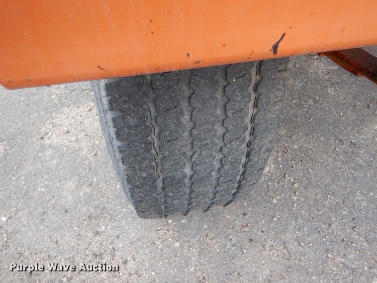 image for item DE4434 2006 Broce RJ-350 broom