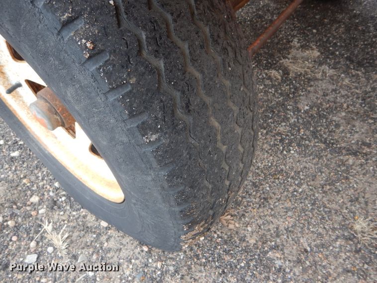 image for item DE4434 2006 Broce RJ-350 broom