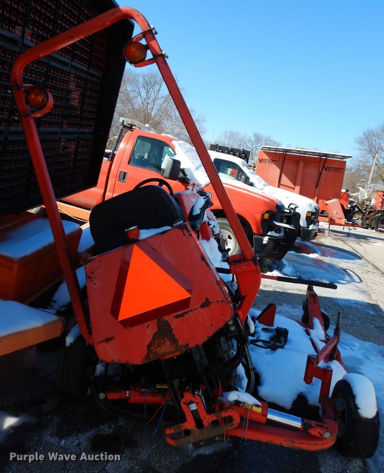 image for item DG6257 2009 Dew Eze 72LC slope mower