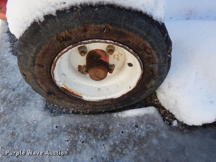 image for item DG6257 2009 Dew Eze 72LC slope mower