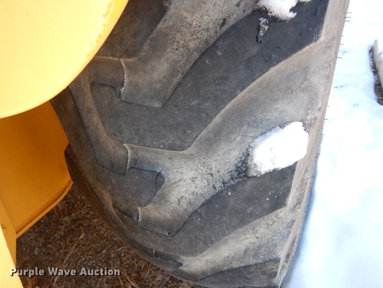 image for item DG6261 2006 New Holland B95 backhoe