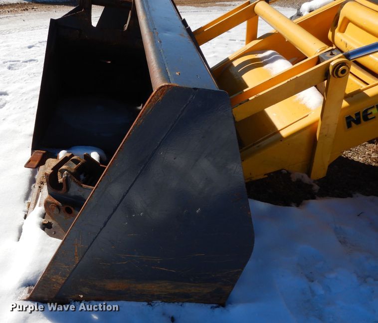 image for item DG6261 2006 New Holland B95 backhoe