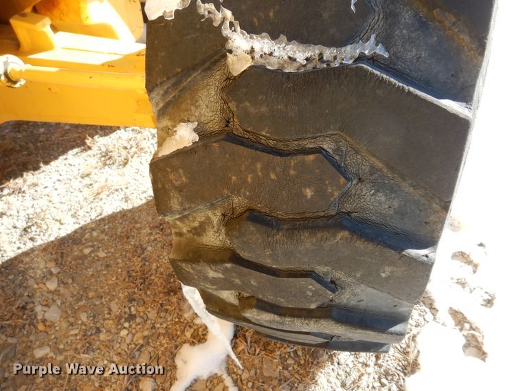 image for item DG6261 2006 New Holland B95 backhoe