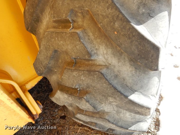 image for item DG6261 2006 New Holland B95 backhoe