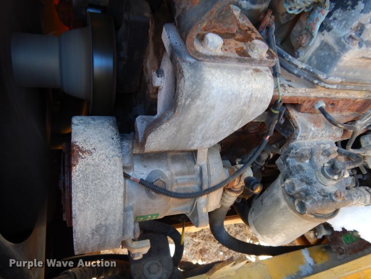 image for item DG6261 2006 New Holland B95 backhoe