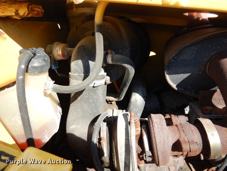 image for item DG6261 2006 New Holland B95 backhoe