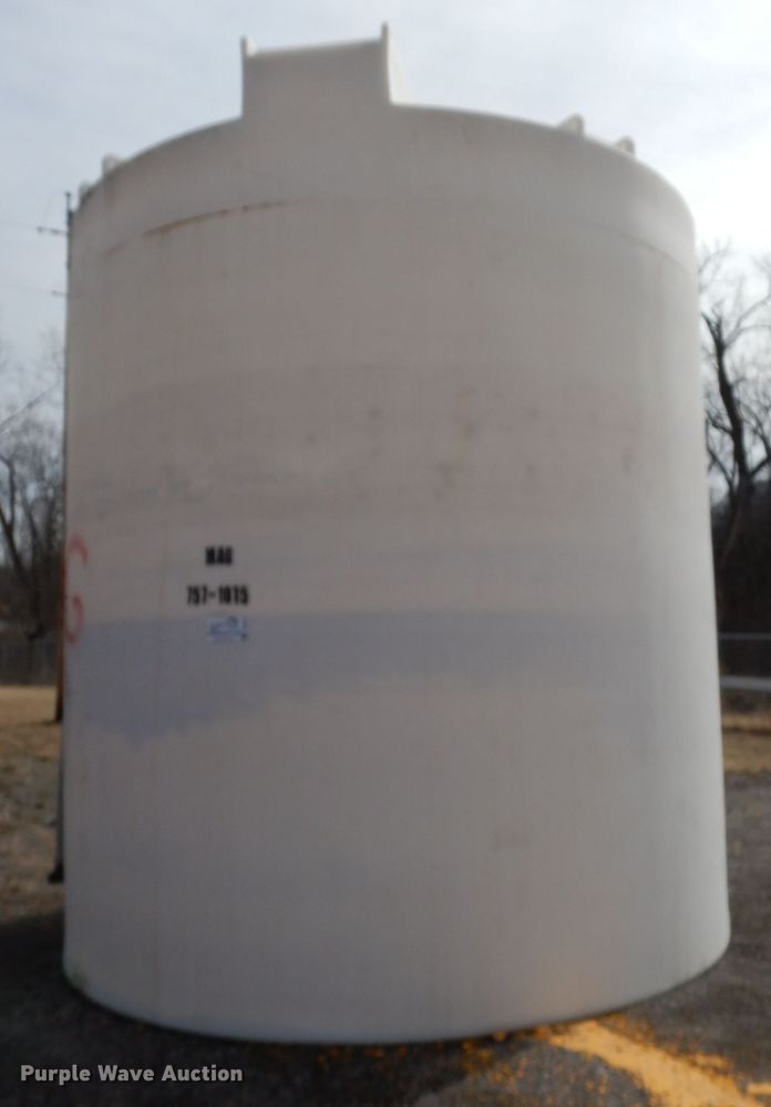 image for item DG6270 2005 Snyder salt brine tank