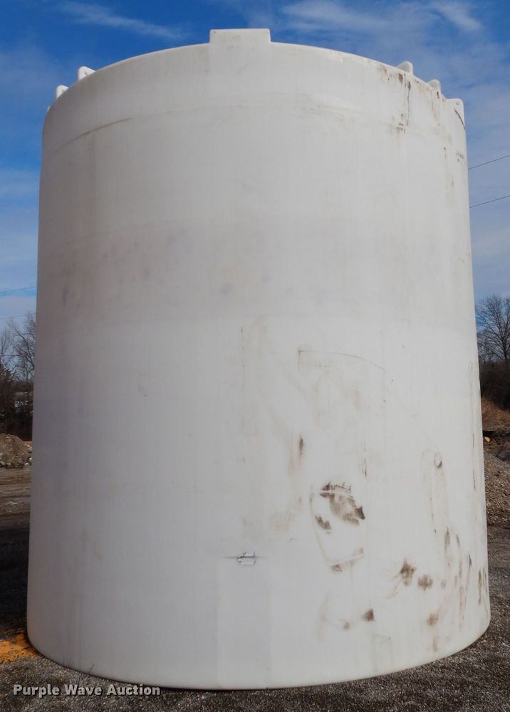 image for item DG6270 2005 Snyder salt brine tank