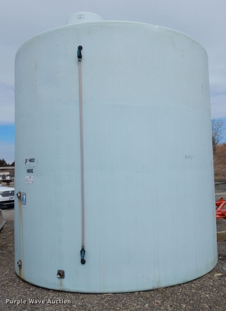 image for item DG6271 2002 Sprayer Specialist salt brine tank
