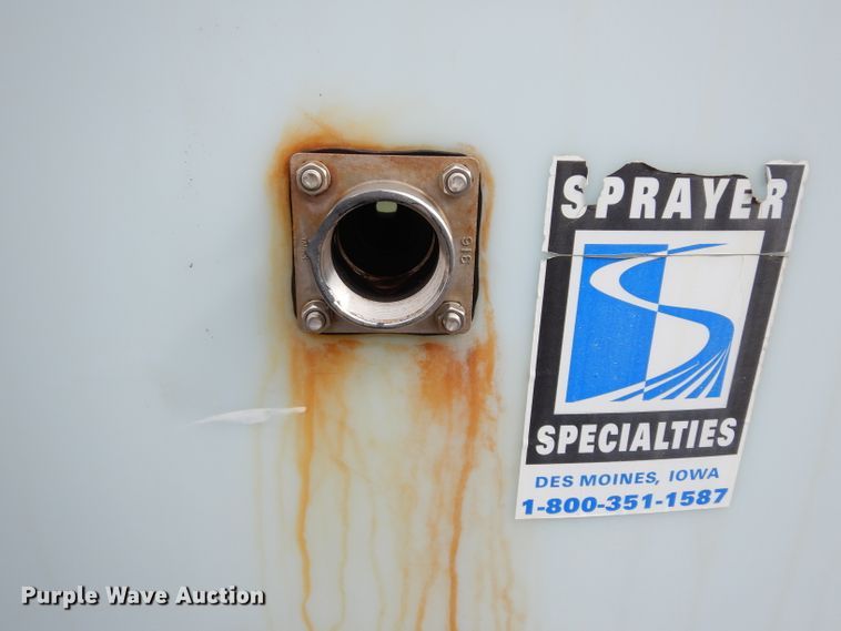 image for item DG6271 2002 Sprayer Specialist salt brine tank