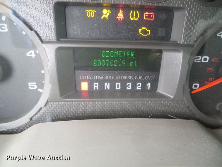 image for item DH4783 2008 Ford F250 Super Duty XL pickup truck